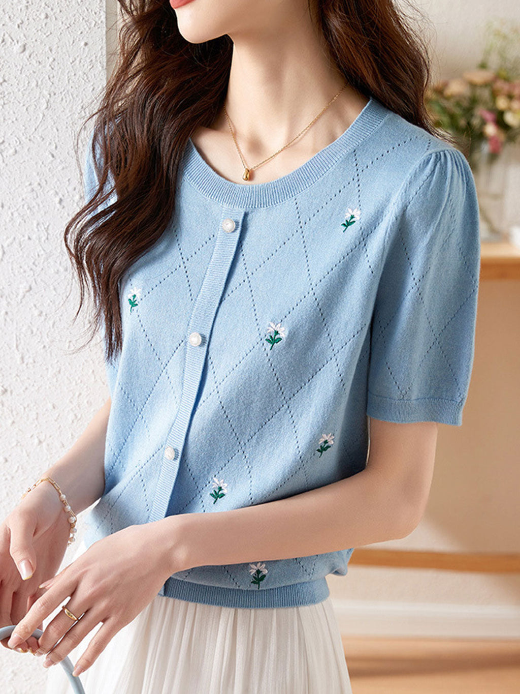 Beautifully Crafted Top in a Classic Style
