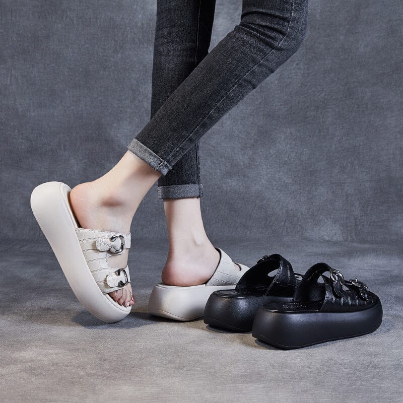 Graceful Orthopedic Shoes for Modern Look