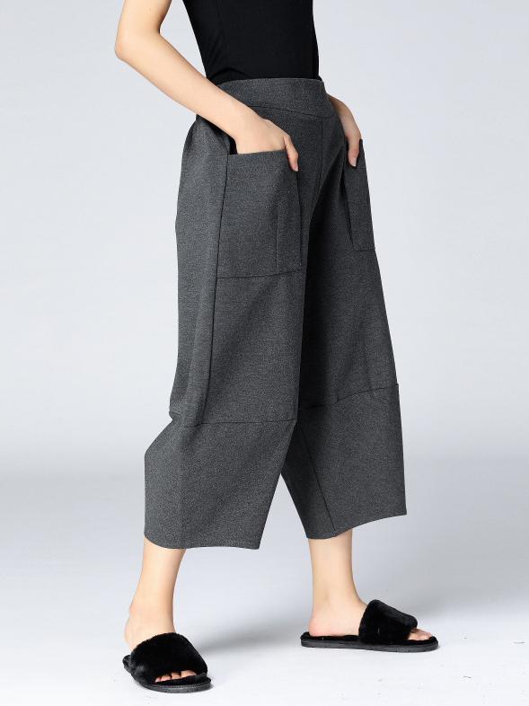 Elegantly Styled Pants for Everyday Wear