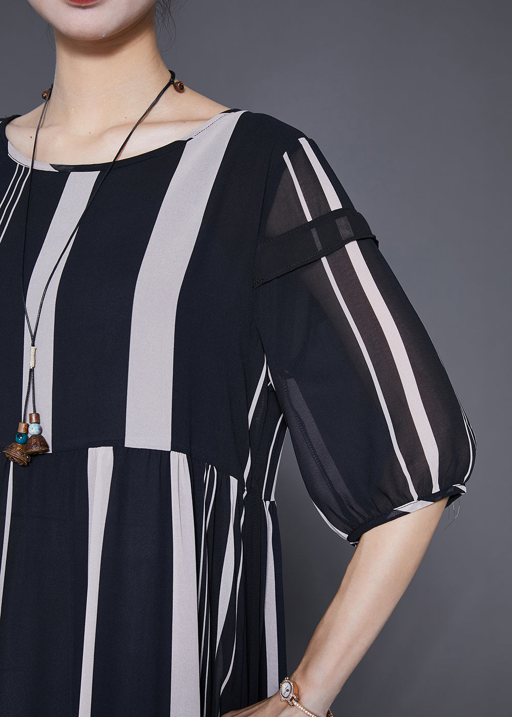 Beautifully Crafted Dress in a Classic Style