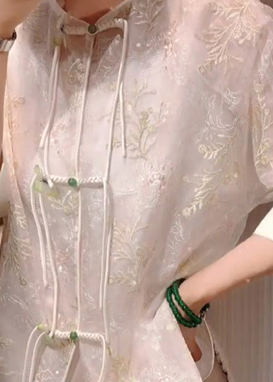Beautifully Finished Blouse in a Timeless Design