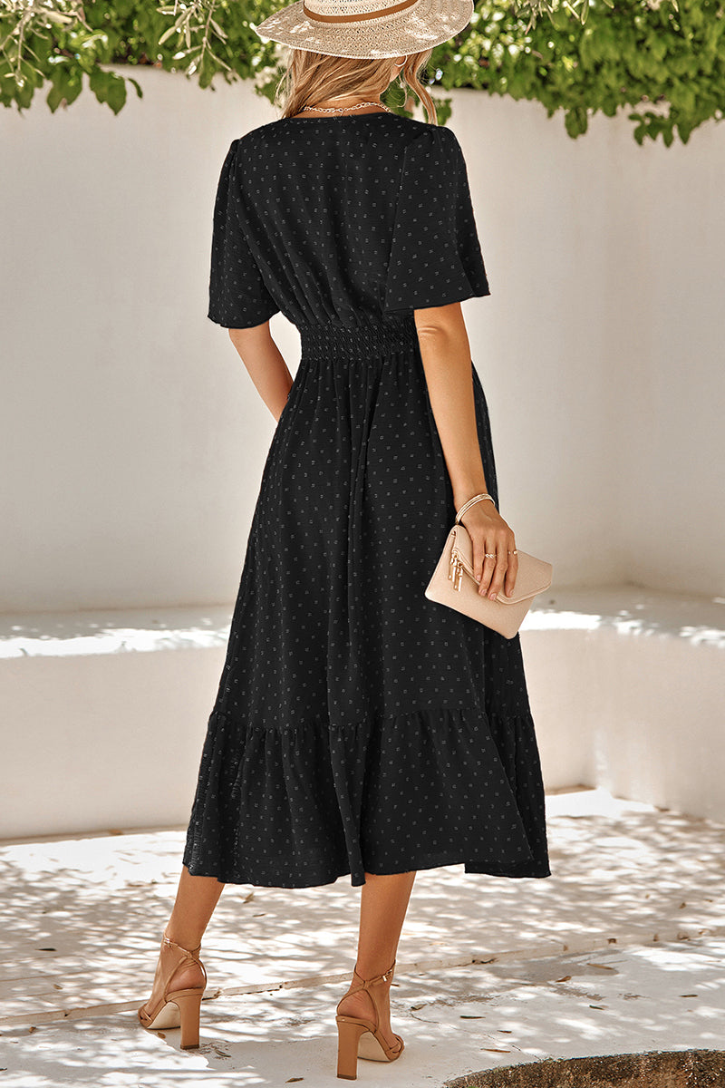 Beautifully Crafted Dress in a Classic Style