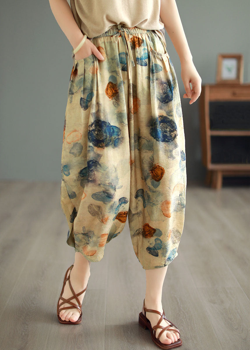 Effortlessly Elegant Pants with a Timeless Design