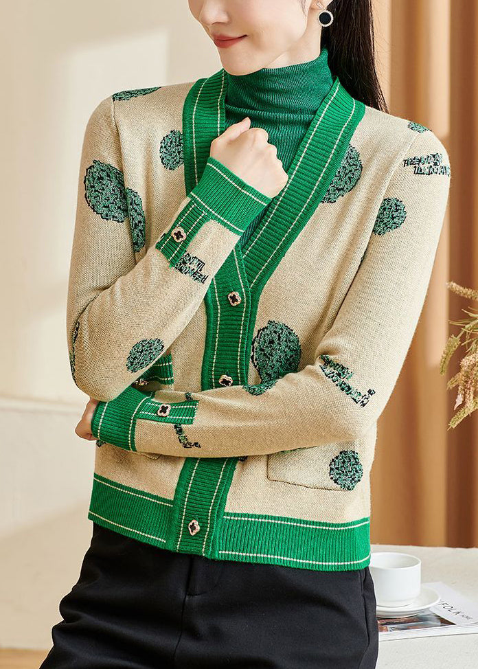Elegantly Styled Sweater for Everyday Wear