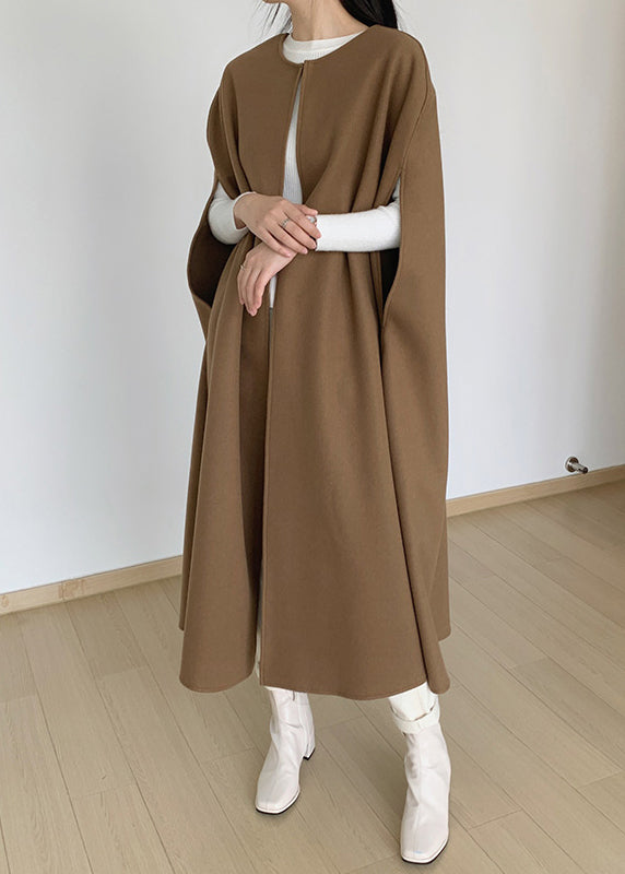 Gracefully Styled Coat for Any Occasion