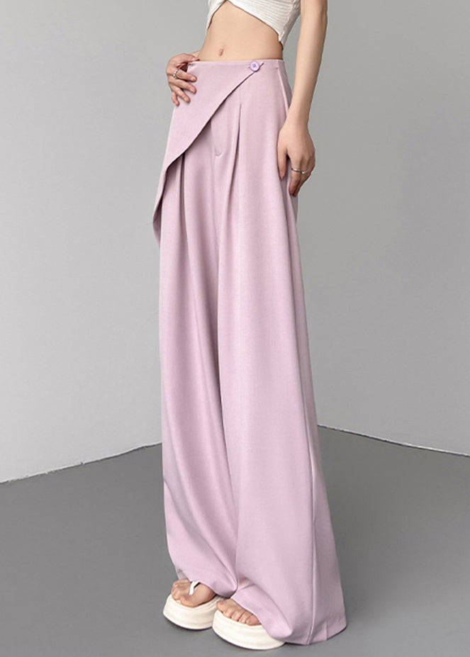 Effortlessly Elegant Pants with a Timeless Design