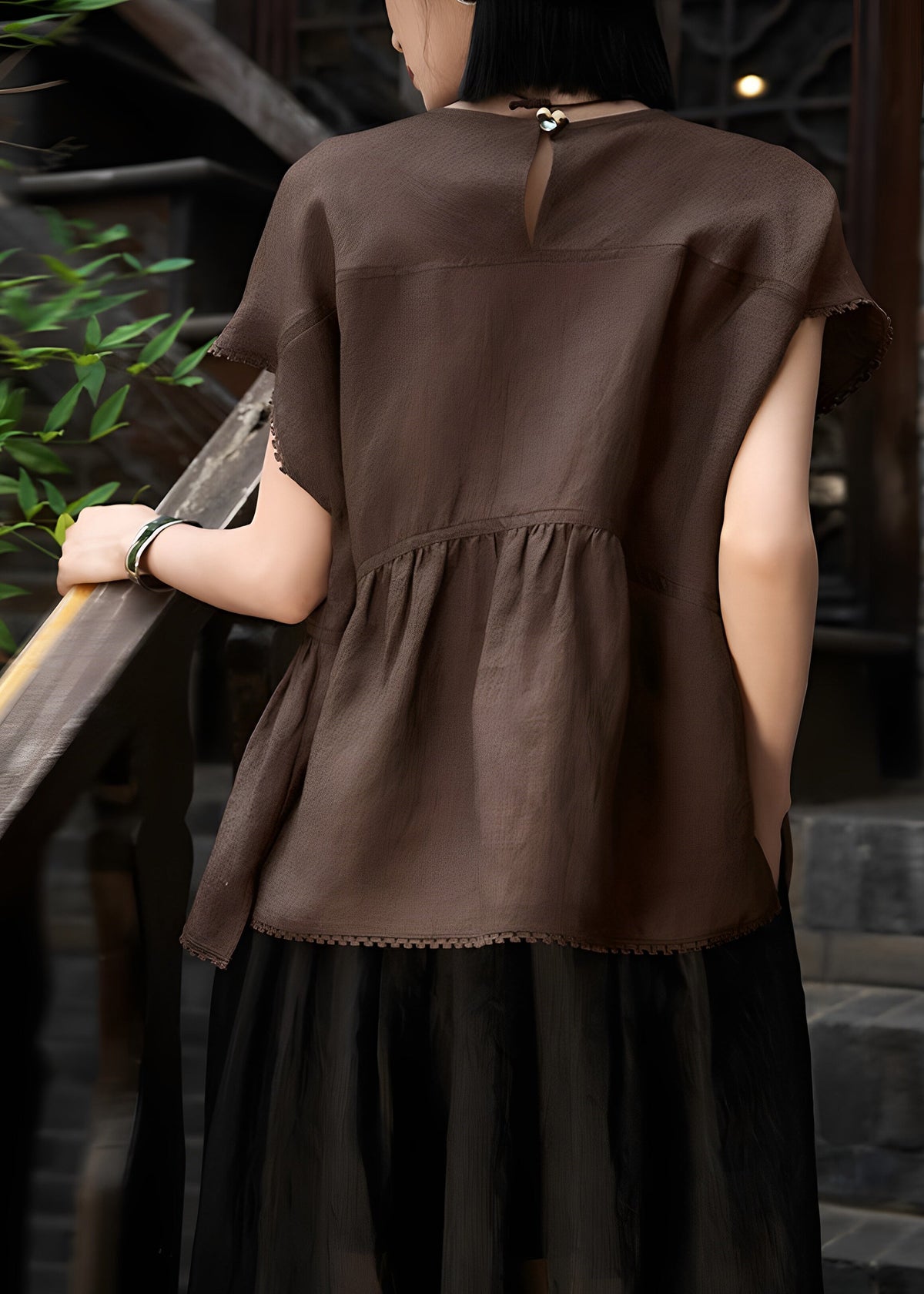 Classic Vintage Top with a Flattering Fit