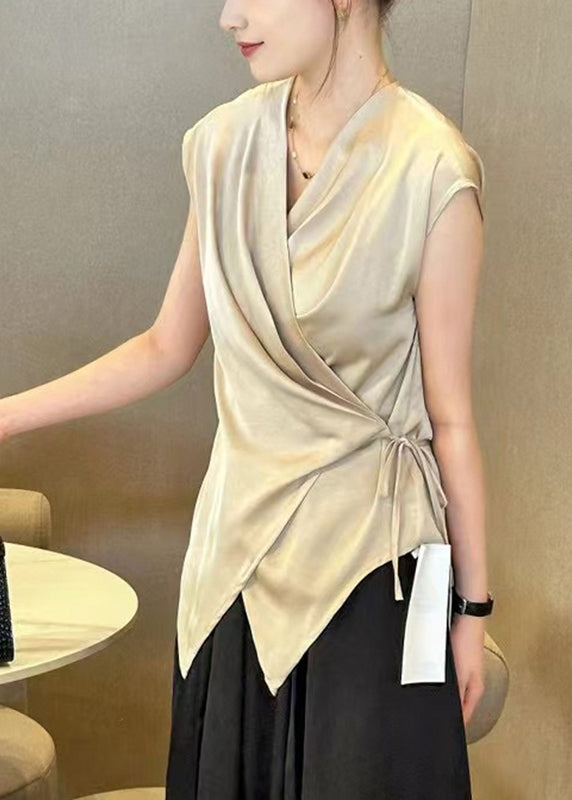 A Vintage Style Top with Delicate Timeless Details