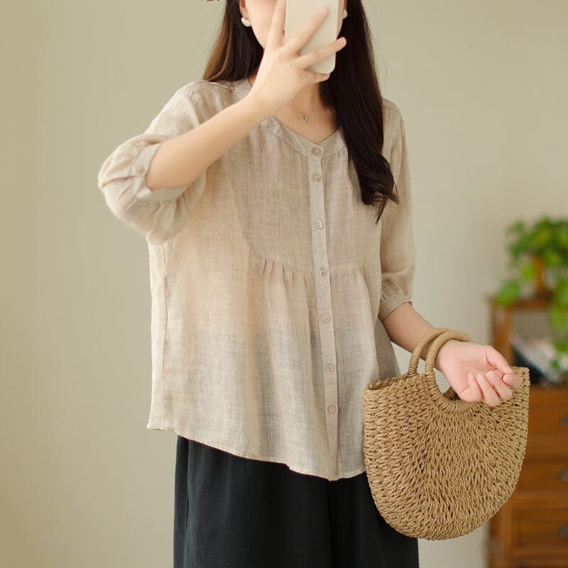 Beautifully Crafted Blouse in a Classic Style