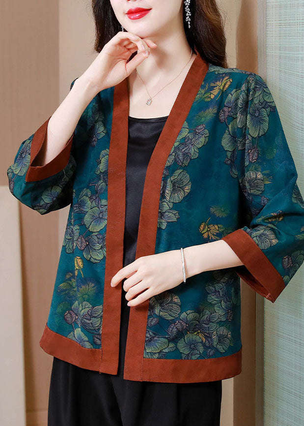 Beautifully Finished Cardigan in a Timeless Design