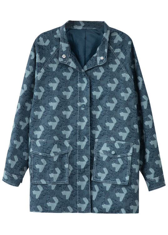 Classic Vintage Coat with a Flattering Fit