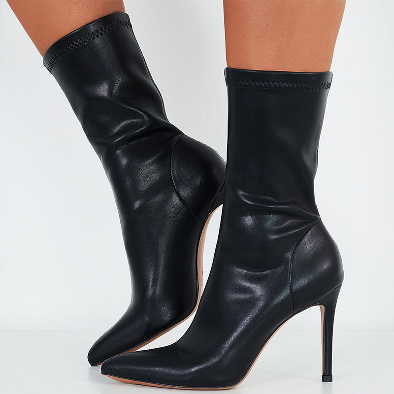 Chic Orthopedic Boots with Unique Design