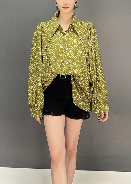 Beautifully Crafted Blouse in a Classic Style