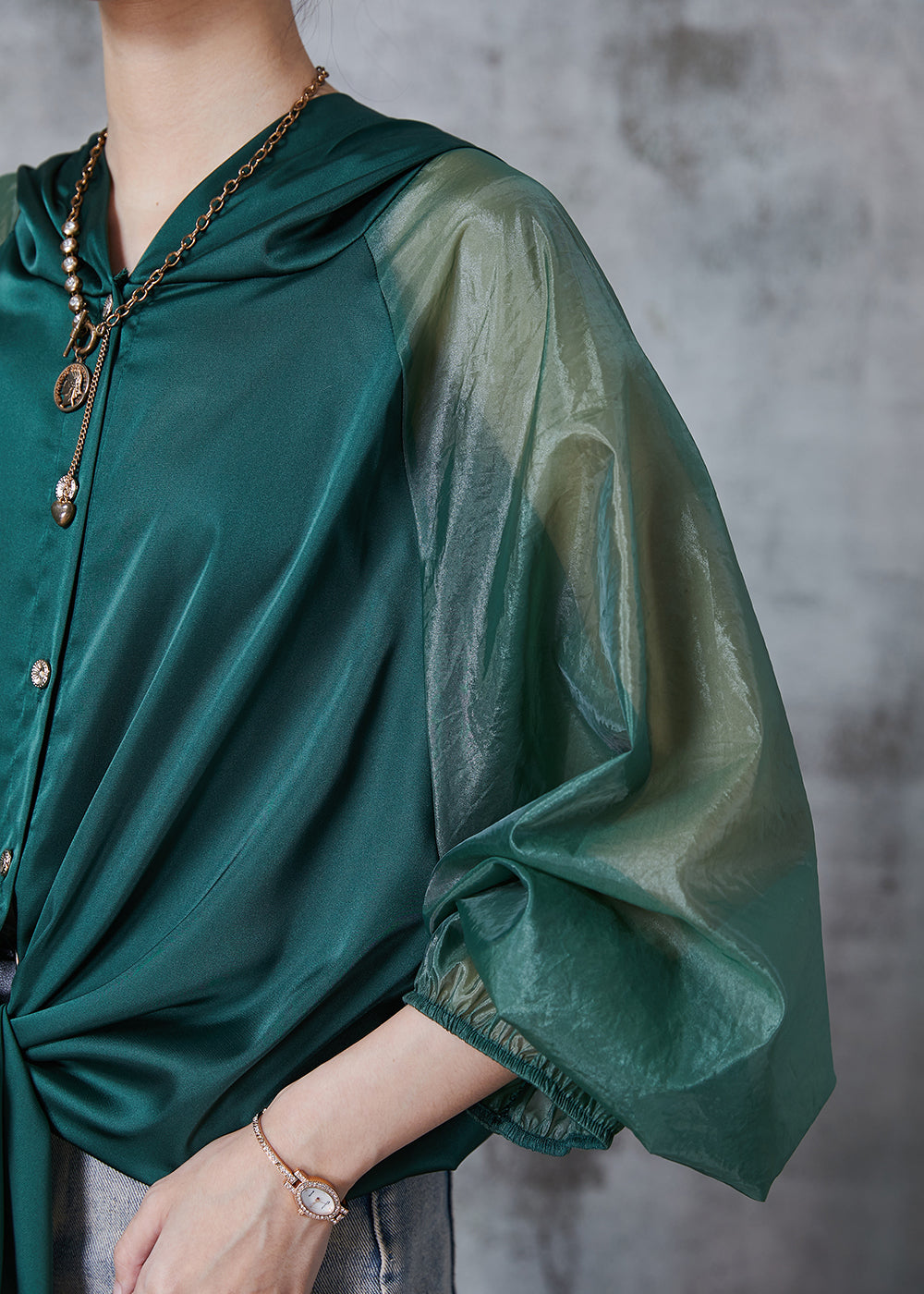 Polished Blouse with an Effortless Classic Look