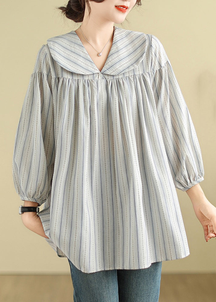 Polished Top with an Effortless Classic Look