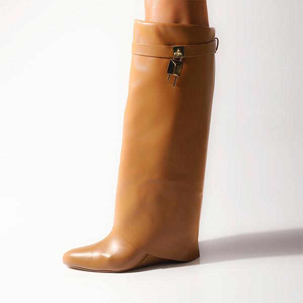 Graceful Orthopedic Boots for Modern Look