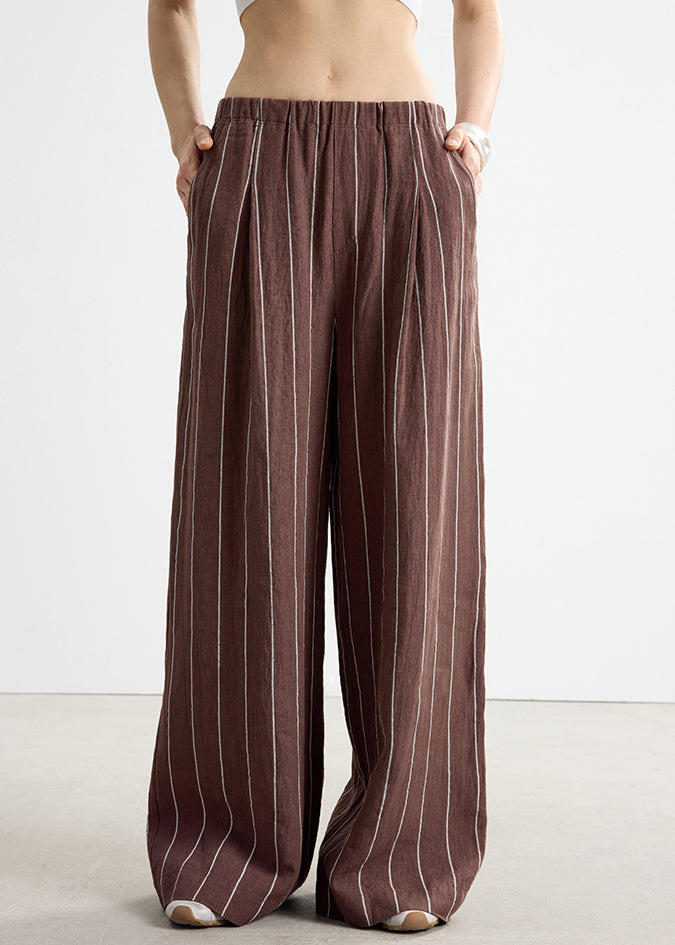Sophisticated Pants with a Clean Classic Look