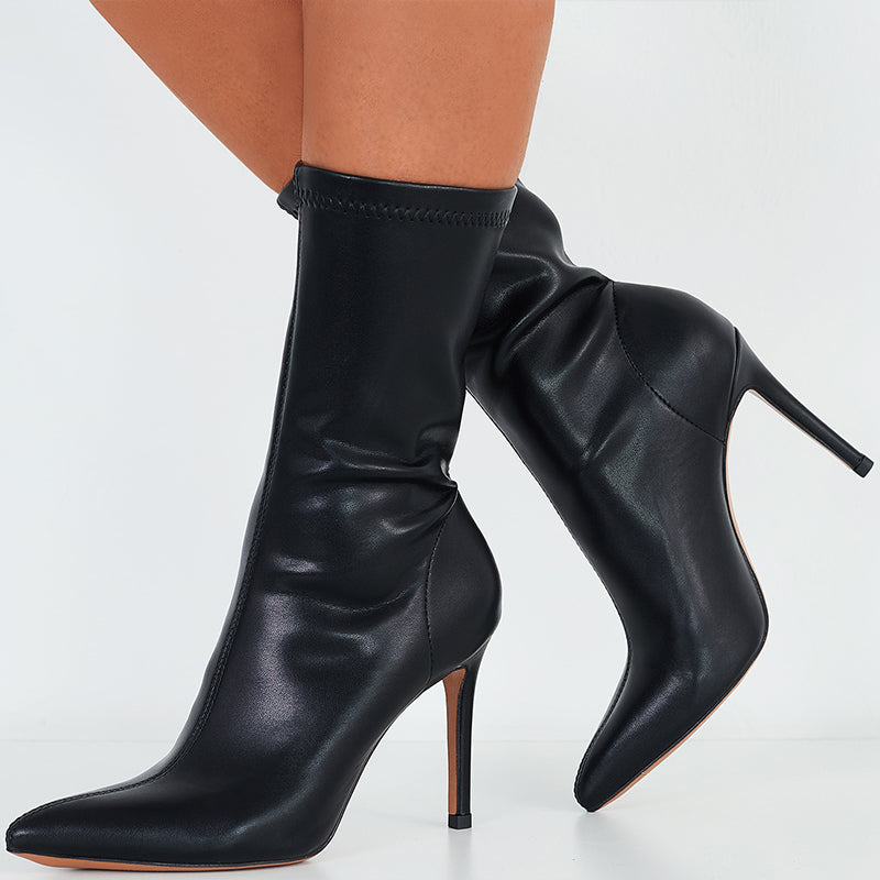 Chic Orthopedic Boots with Unique Design