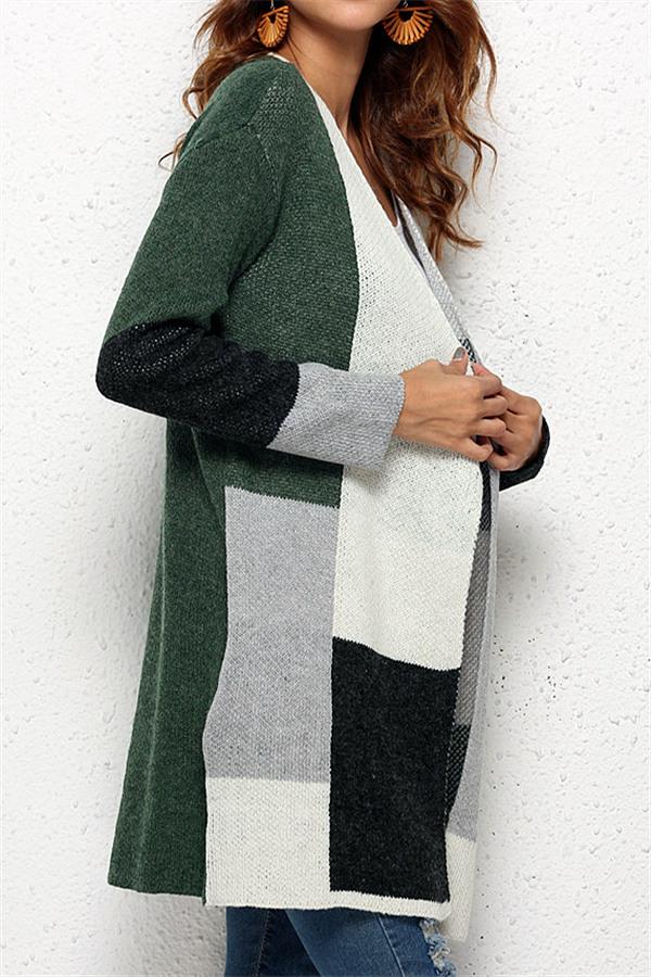 Beautifully Finished Cardigan in a Timeless Design