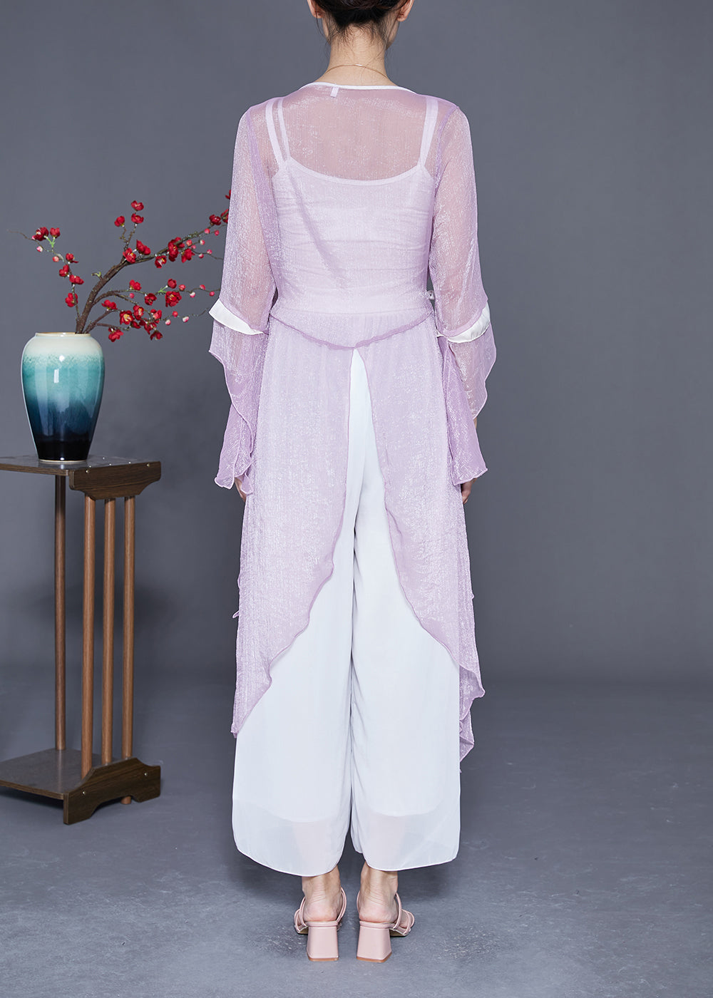 Classic Vintage & Enduringly Stylish Top