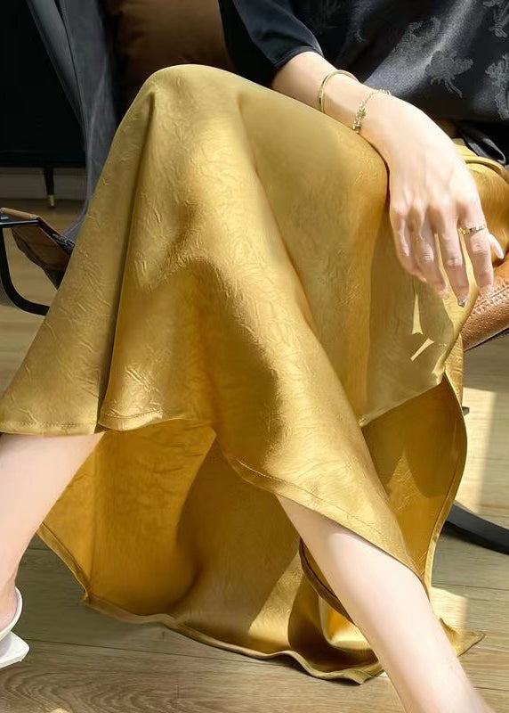 Gracefully Styled Garment for Any Occasion