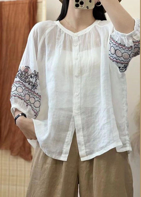 Beautifully Finished Shirt in a Timeless Design