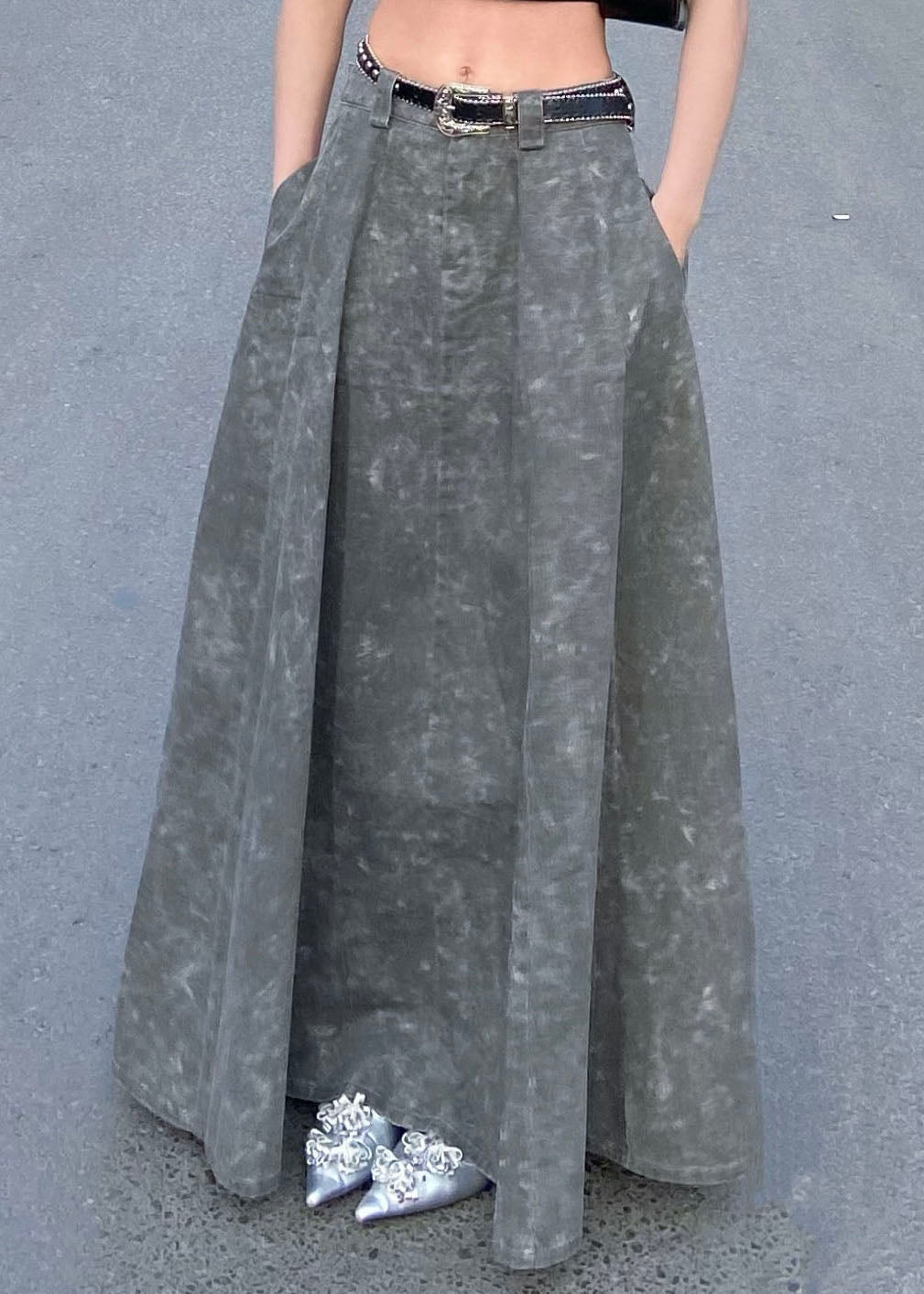Beautifully Finished Garment in a Timeless Design