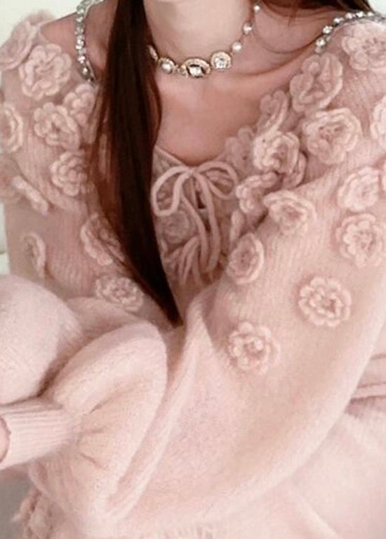 Classic Vintage Sweater with a Flattering Fit
