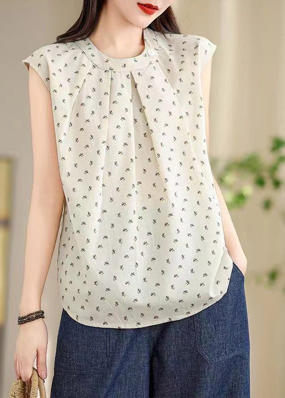 Polished Top with an Effortless Classic Look