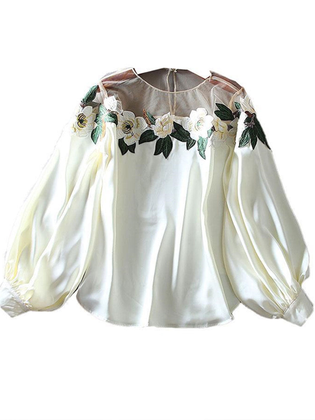 Effortlessly Elegant Blouse with a Timeless Design