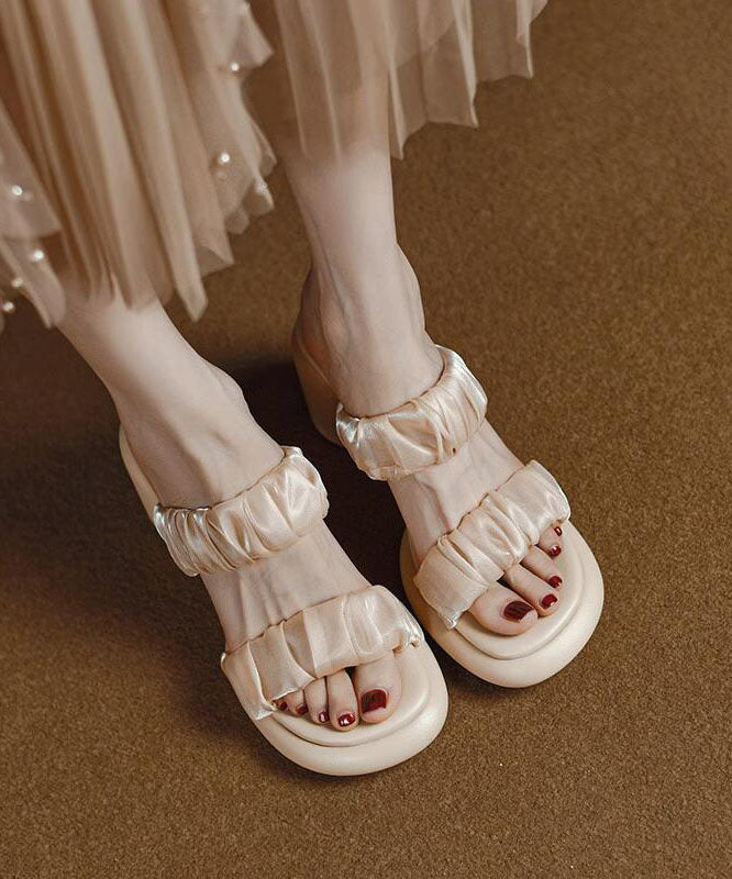 Chic Orthopedic Sandals with Unique Design