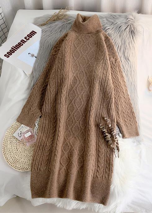 Beautifully Finished Sweater in a Timeless Design