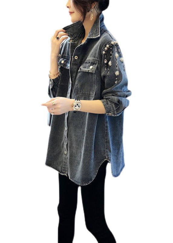 Effortlessly Elegant Coat with a Timeless Design