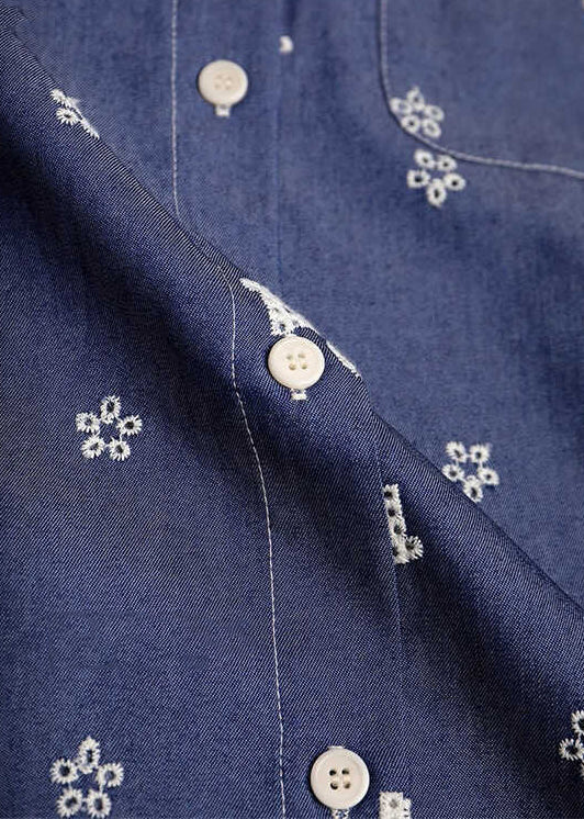 Classic Vintage & Enduringly Stylish Blouse