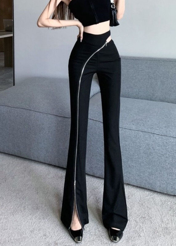 Well Tailored Pants with a Graceful Silhouette