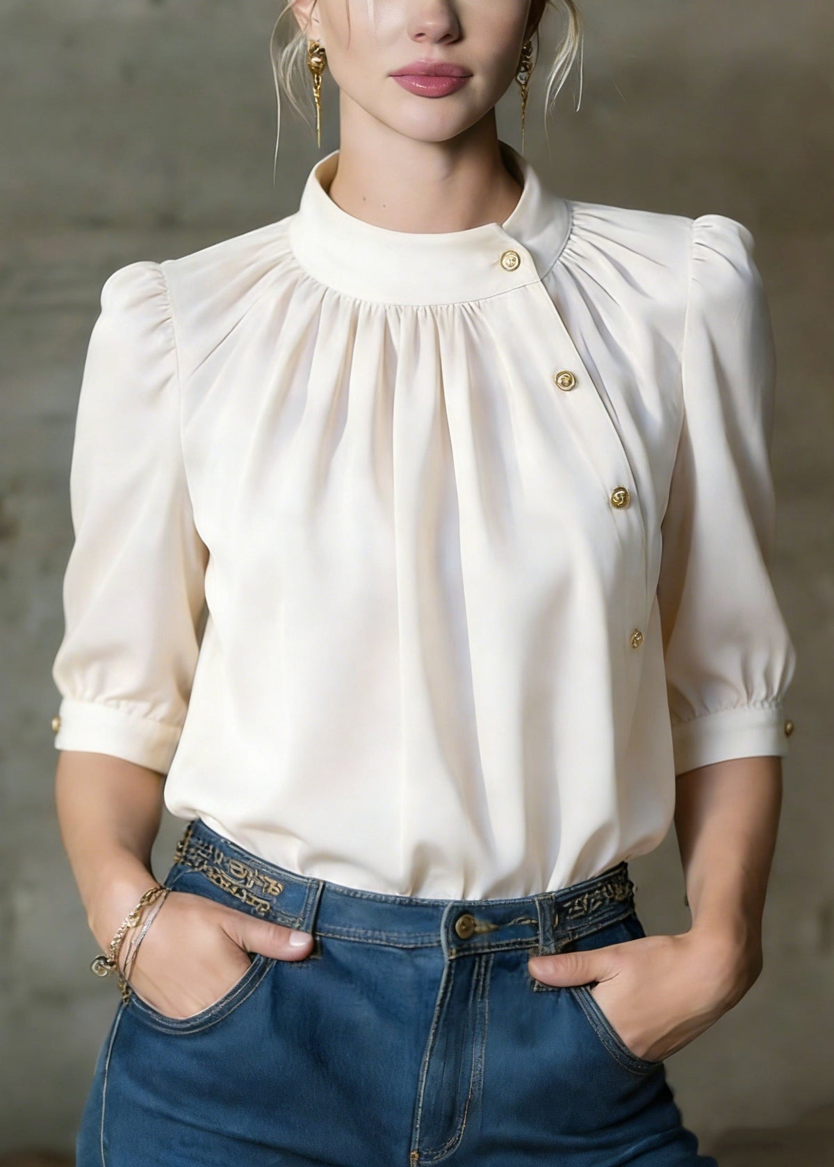 Beautifully Crafted Shirt in a Classic Style