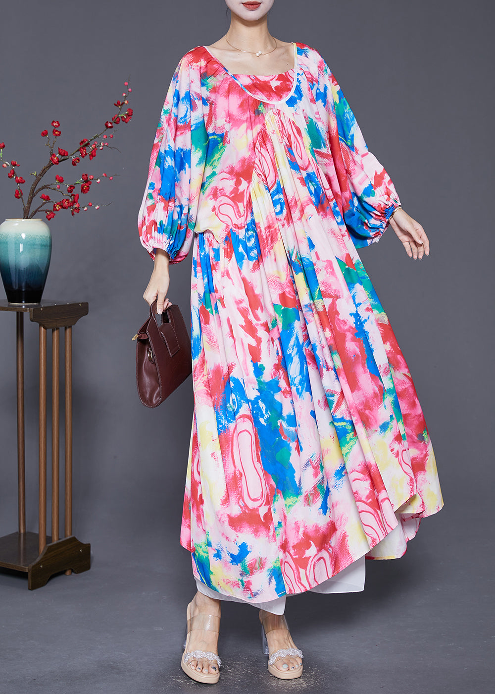 Classic Vintage Dress with a Flattering Fit