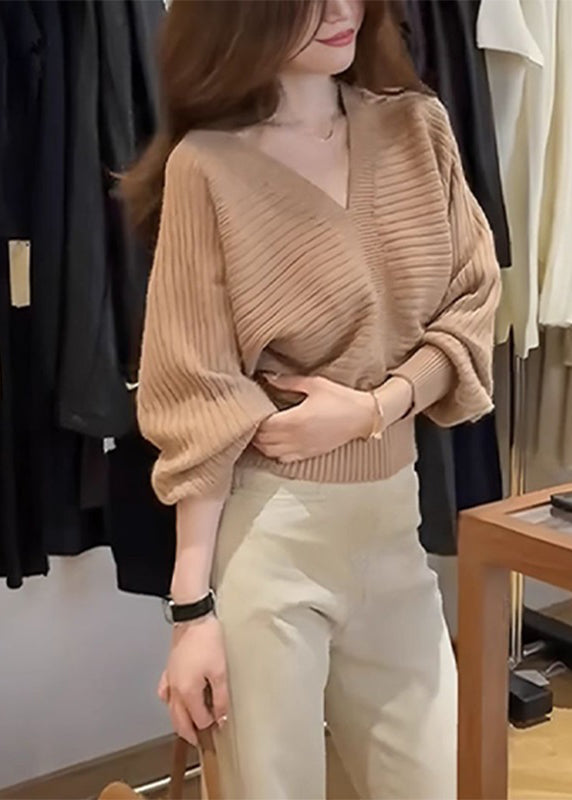 Beautifully Finished Sweater in a Timeless Design