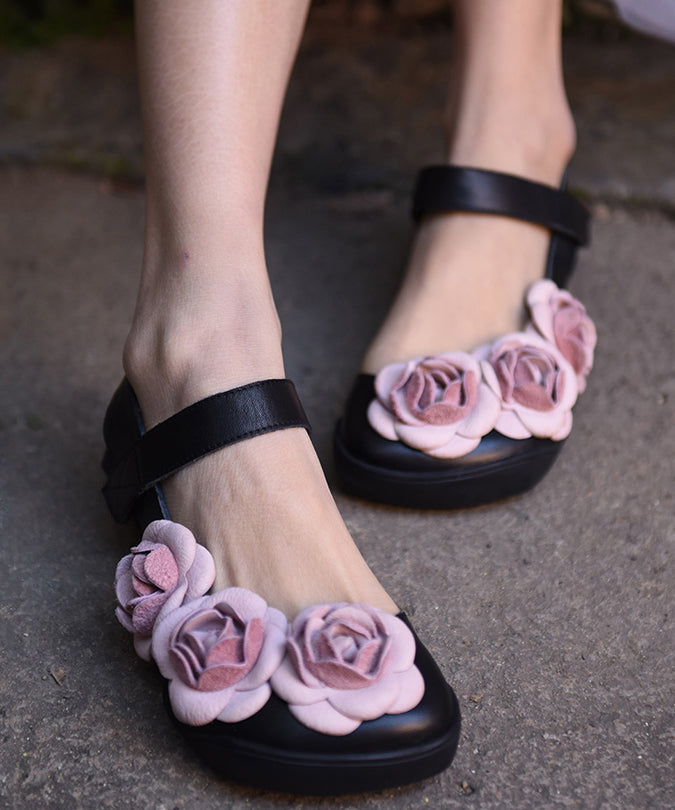 Graceful Orthopedic Sandals for Modern Look