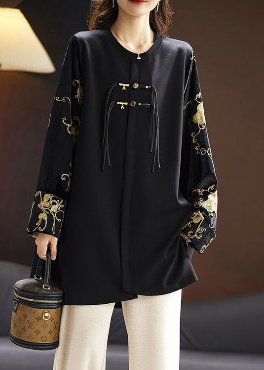 Effortlessly Elegant Top with a Timeless Design