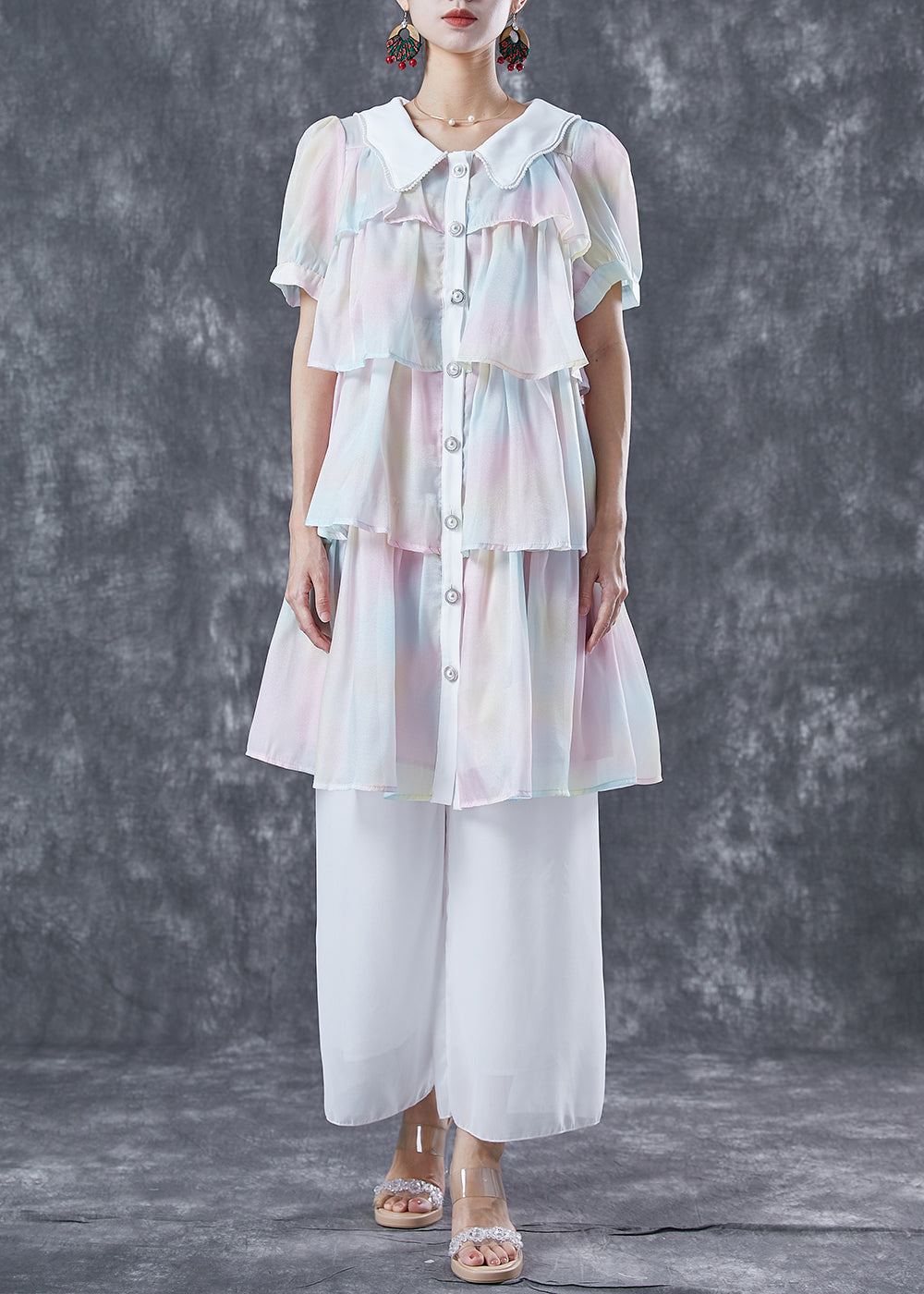 Well Tailored Dress with a Graceful Silhouette