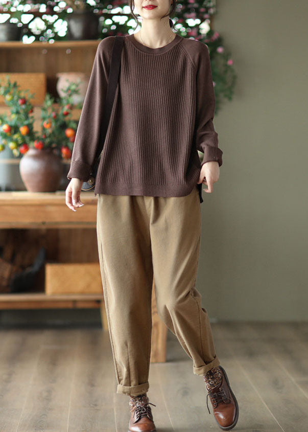 Well Tailored Pants with a Graceful Silhouette