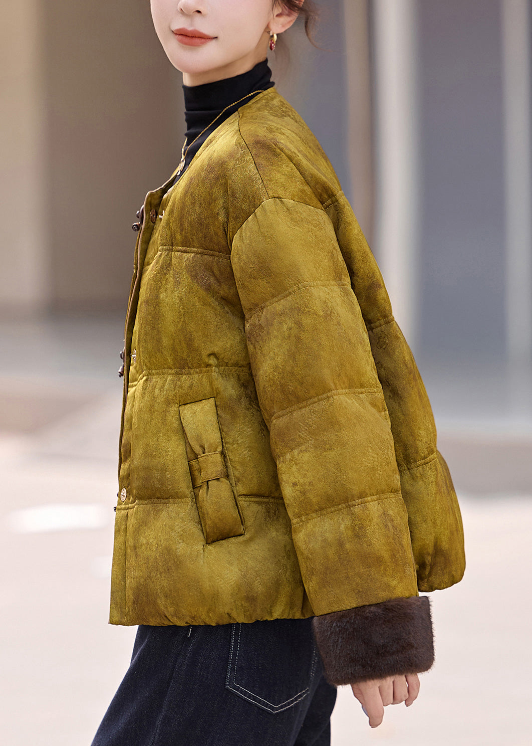 Sophisticated Jacket with a Clean Classic Look