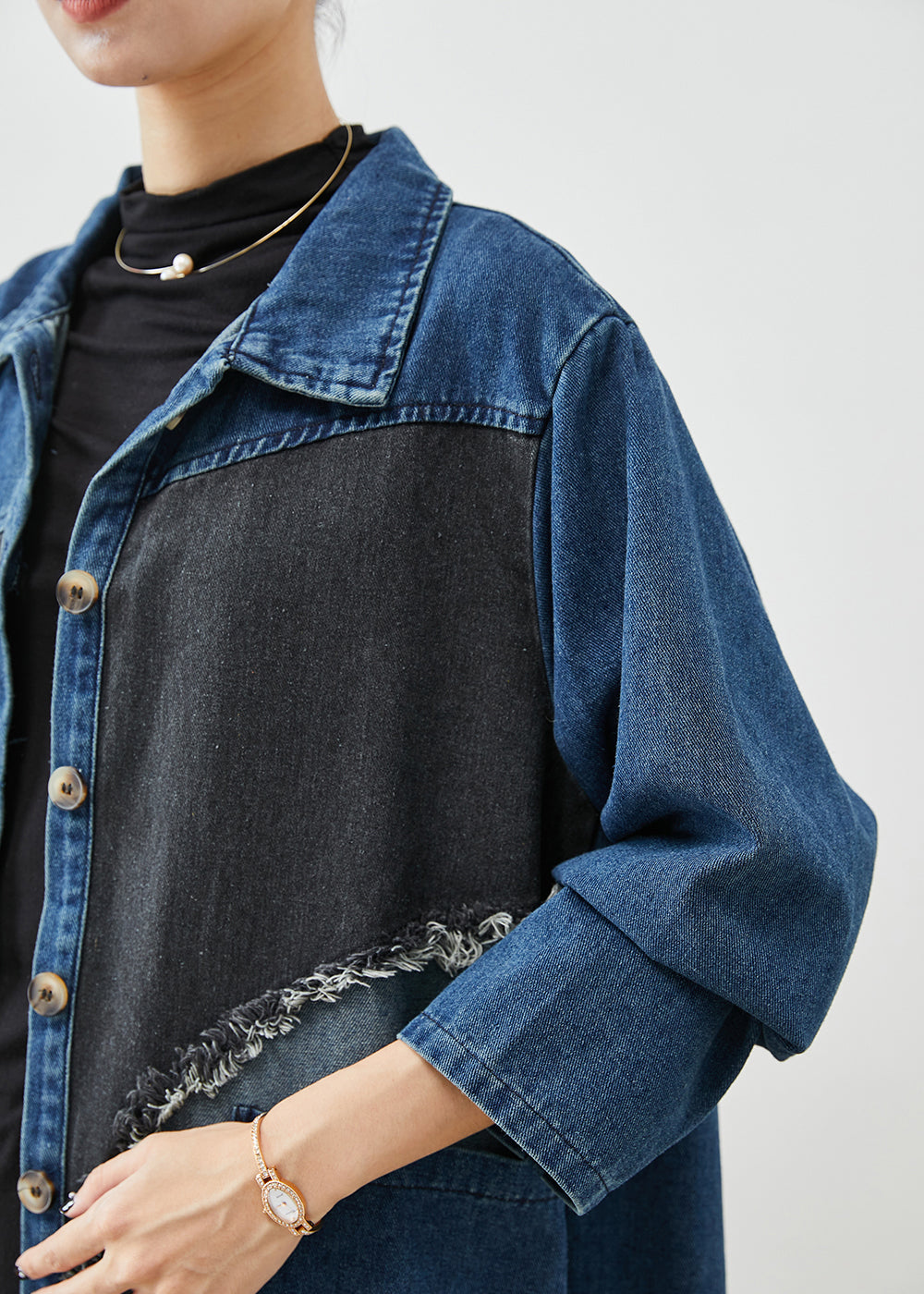 Effortlessly Elegant Coat with a Timeless Design
