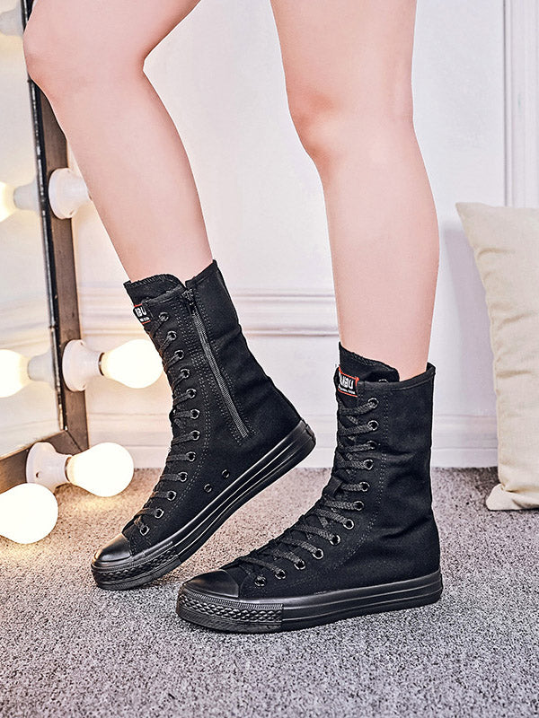 Chic Orthopedic Boots with Unique Design