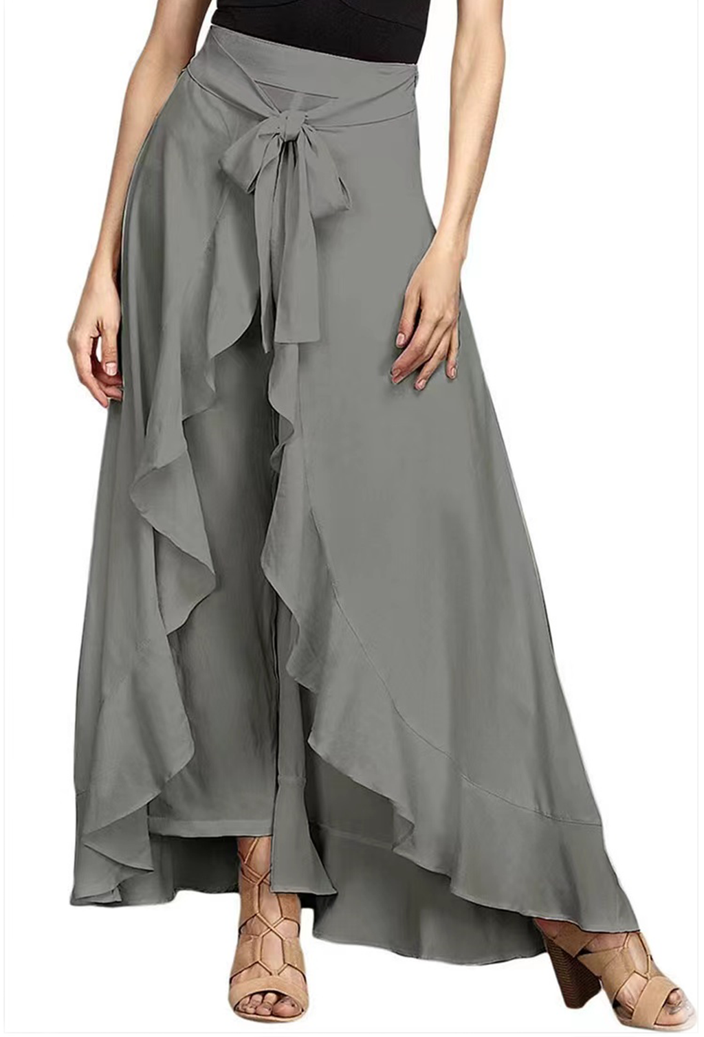 Sophisticated Garment with a Clean Classic Look