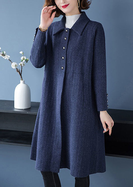 Elegantly Styled Coat for Everyday Wear