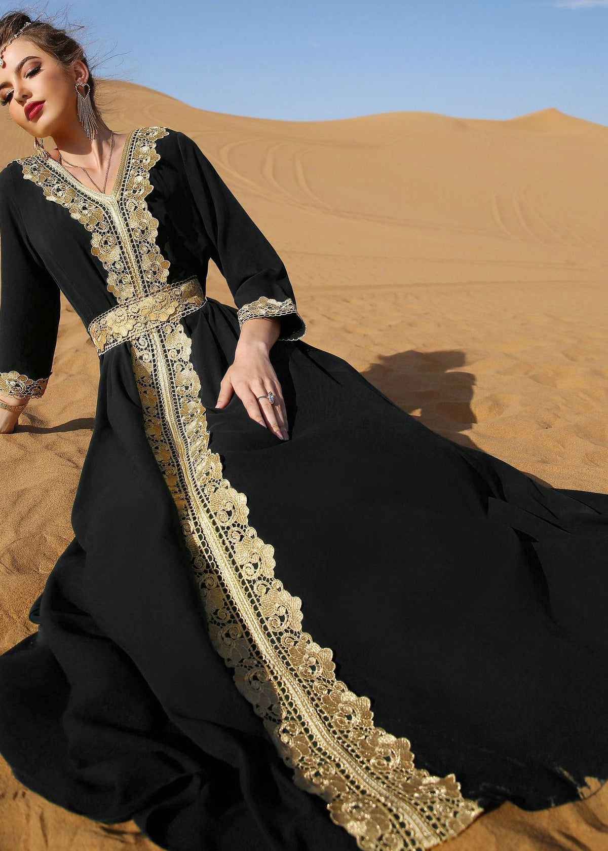 Classic Vintage & Enduringly Stylish Dress