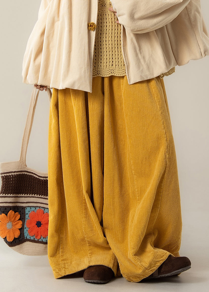 Well Tailored Pants with a Graceful Silhouette