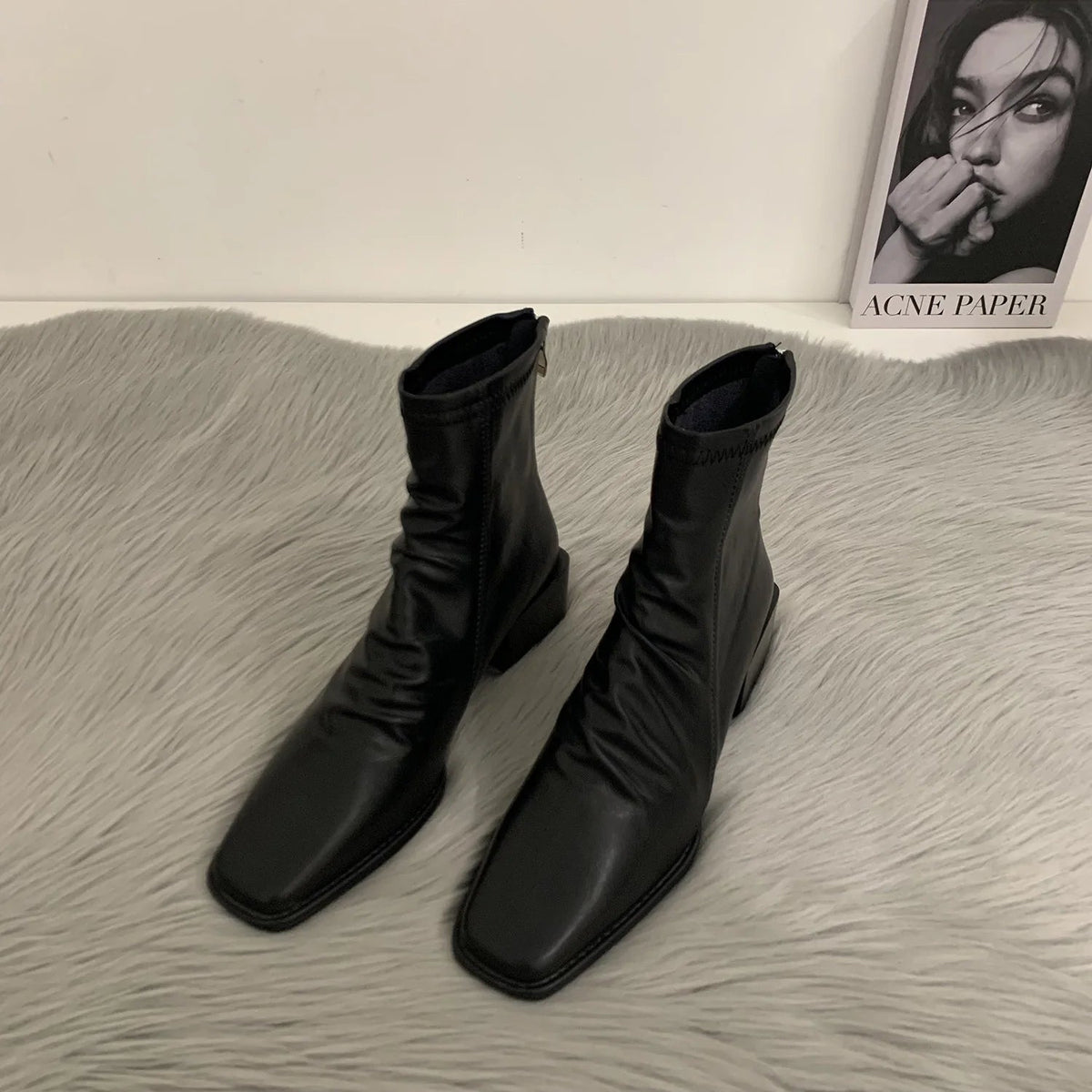 Graceful Orthopedic Boots for Modern Look
